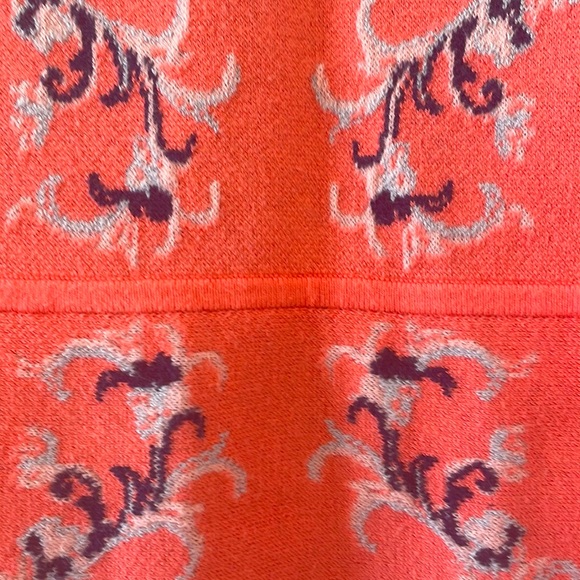 Gorgeous BCBG colorful Dress - Picture 3 of 4